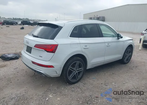 2021 Audi Q5 Prestige 55 Tfsi E Quattro S Tronic z USA, uszkodzony, nr VIN WA1F2AFY9M2046020